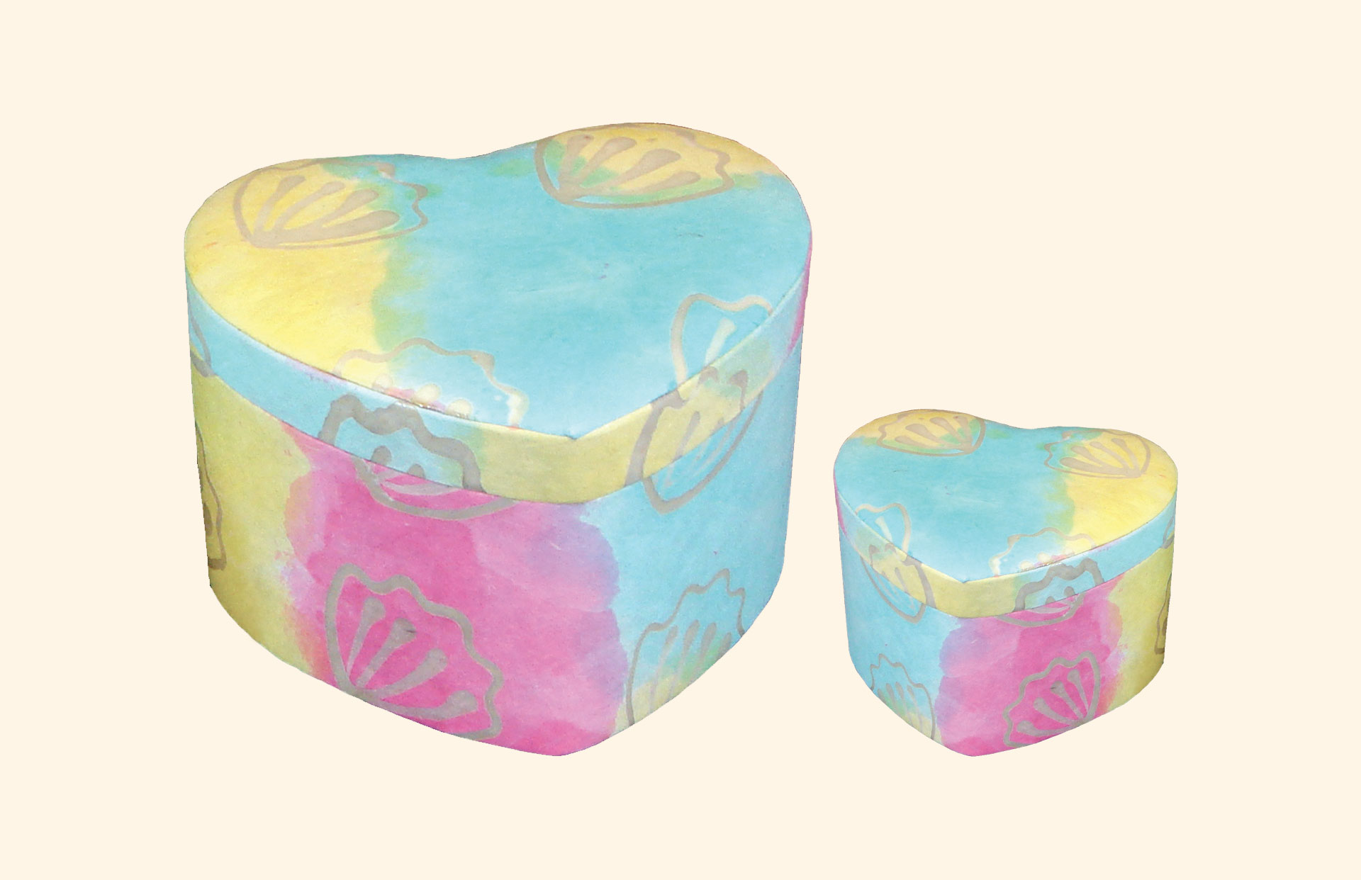 Available in normal and mini sizes