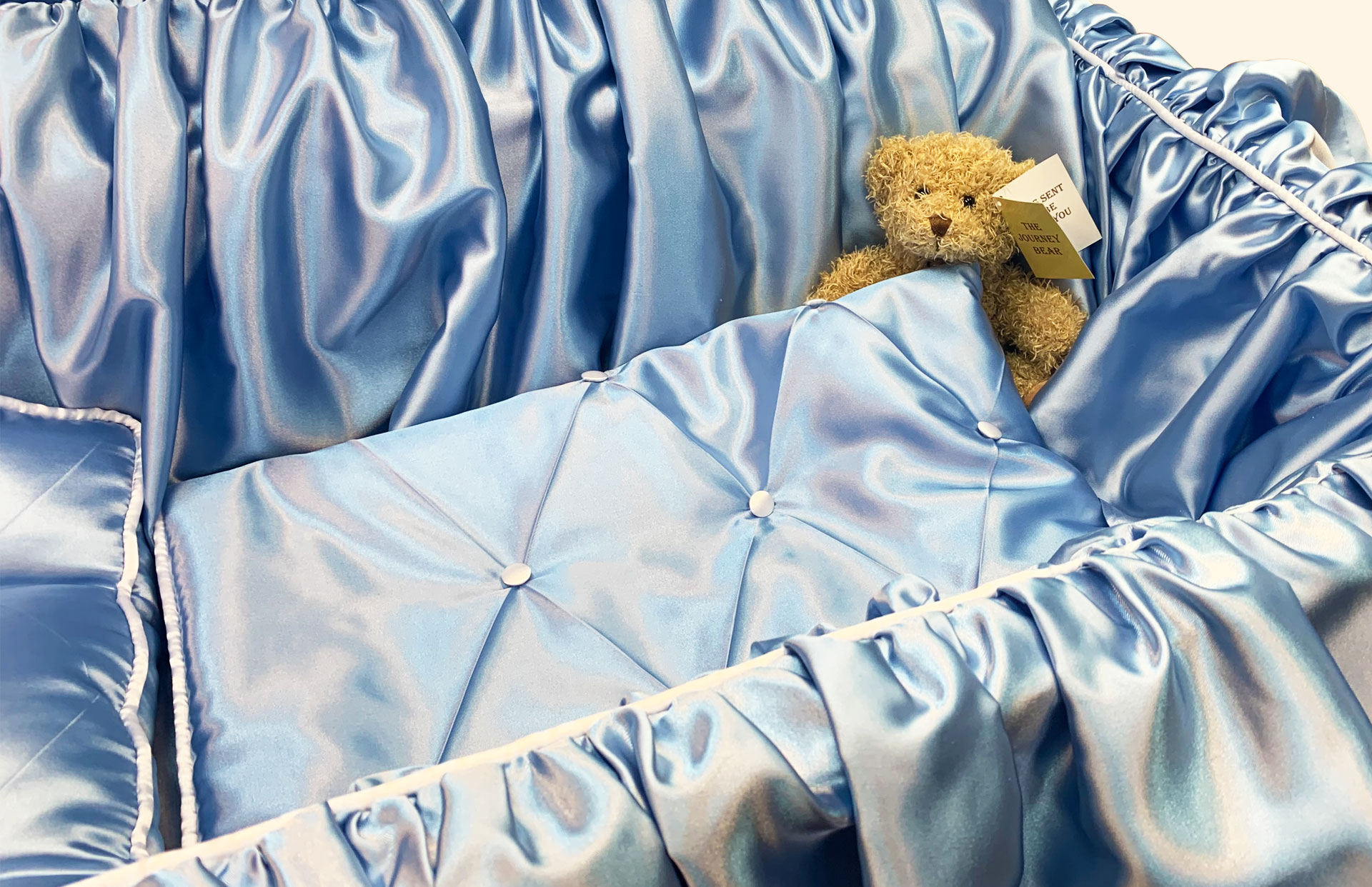 Little Beauty blue interior in detail