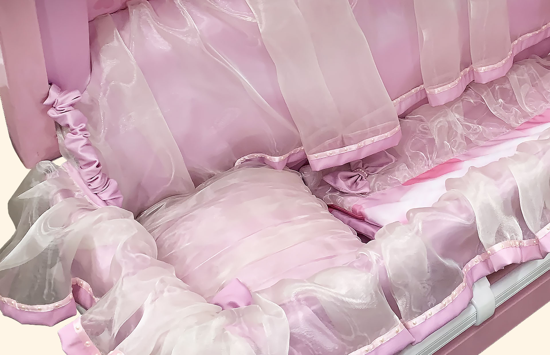 Angel Kisses pink interior in detail