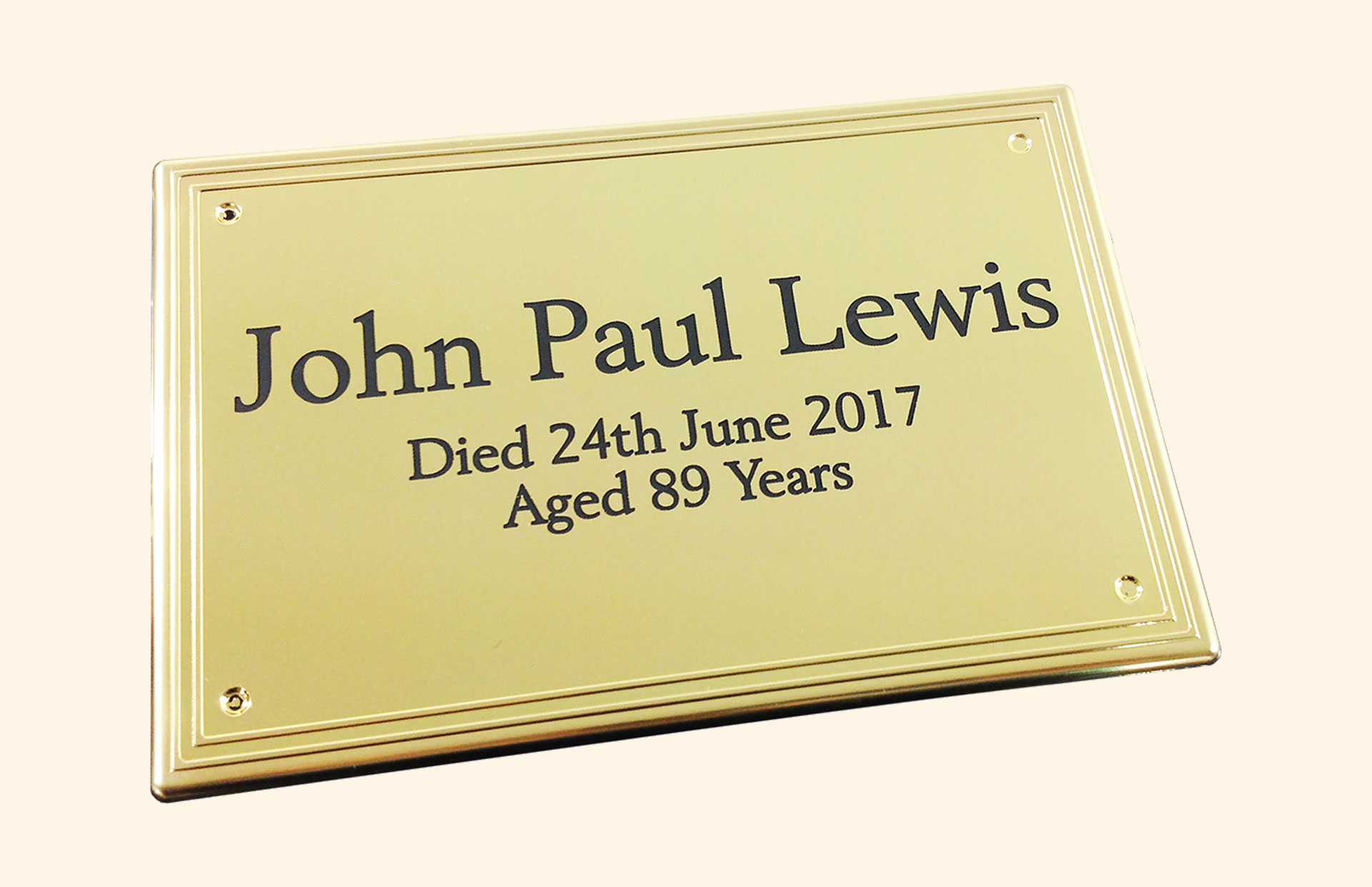 Gold engraved plate included